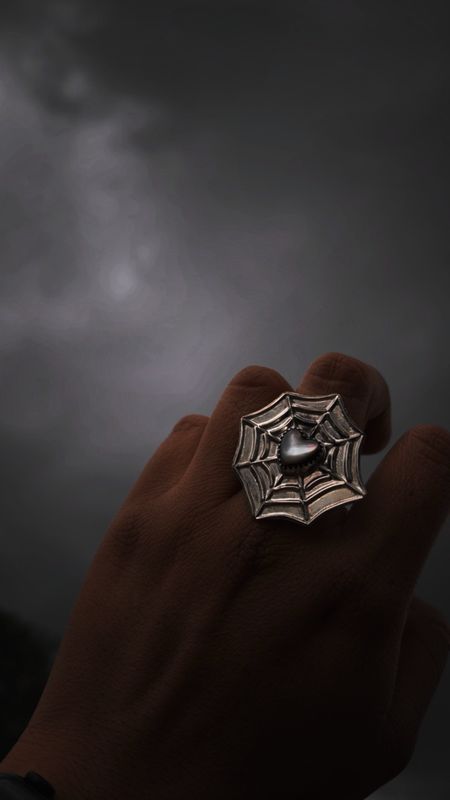 Mother of Pearl web ring
