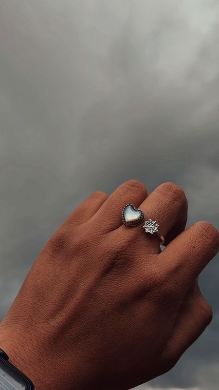 Mother of Pearl web ring