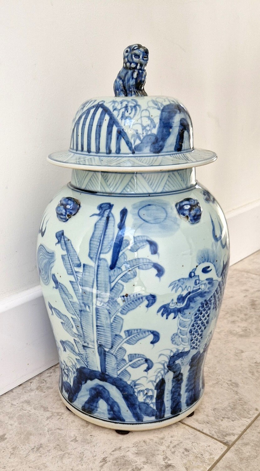 Large Tianlong vintage temple jar