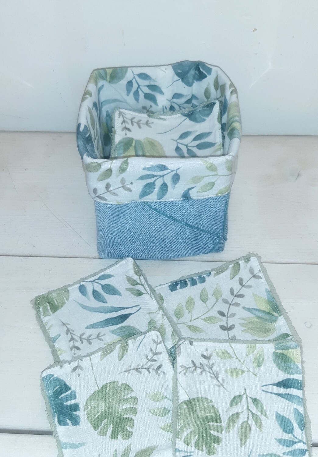 15 lingettes démaquillantes lavables et panier en jean recyclé Fern