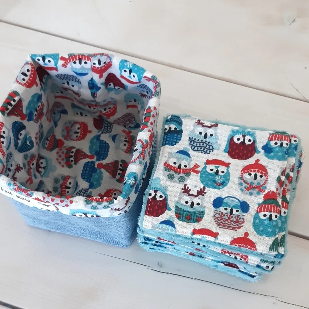 Zoom sur l'intérieur du panier Joséphine – jean recyclé et tissu hiboux bleus