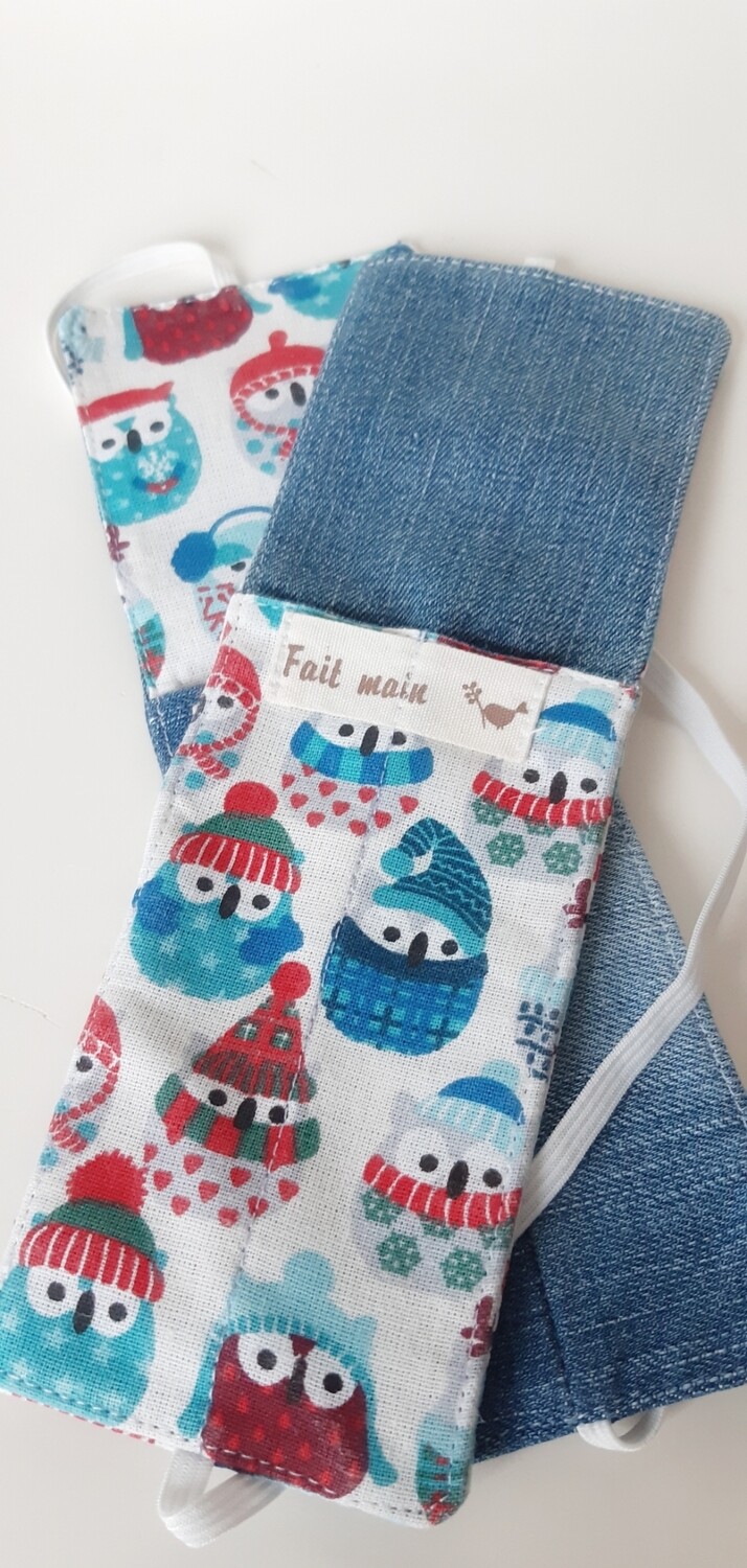 Lot Twila – deux marque-pages cousus main en jean recyclé et tissu hiboux bleu - détails finitions et couleurs