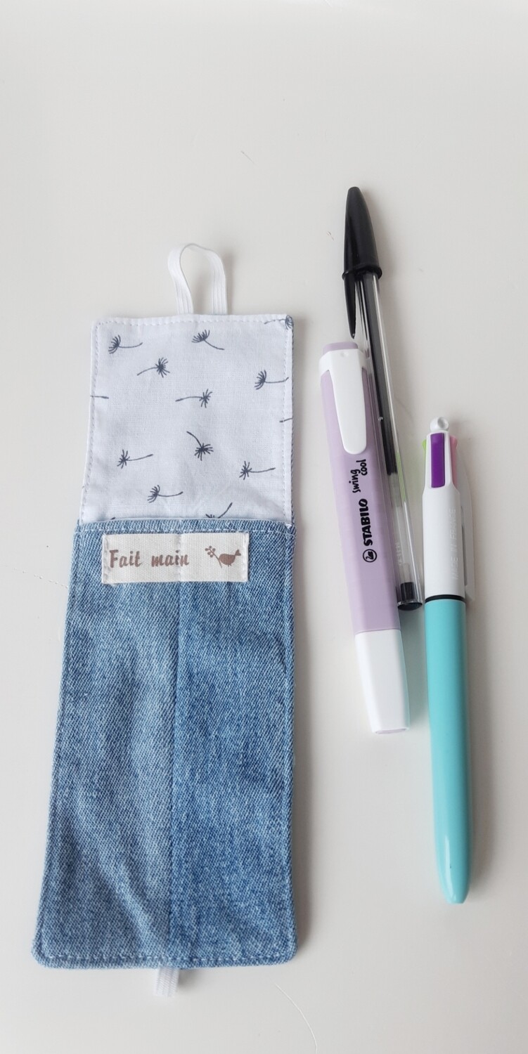 Marque-Page Hanu cousu main par l'Essence-il-elle en jean recyclé et chute de coton 