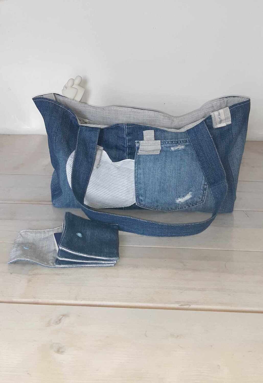 Sac Anthelme et porte-monnaie cousu main en jean recyclé et doublure en chemises découpées à rayures grises et bleues