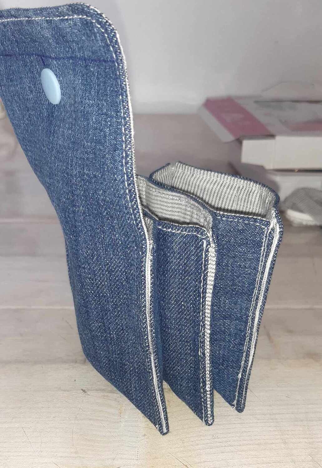 Porte-monnaie assorti au sac Anthelme – jean recyclé et doublure en chemise à rayures