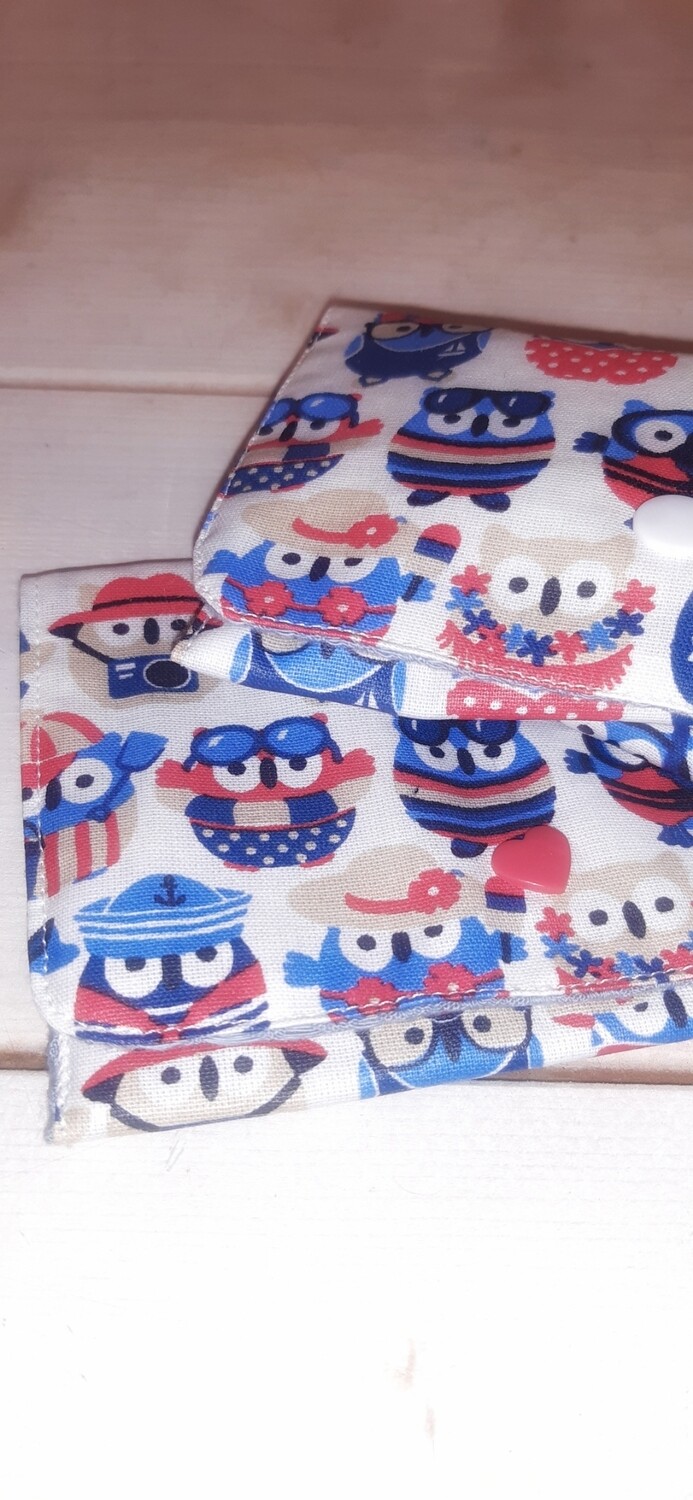 Lot Nascha – deux pochettes imperméables cousues main pour savon et shampoing solide, détails motifs hiboux et finitions 