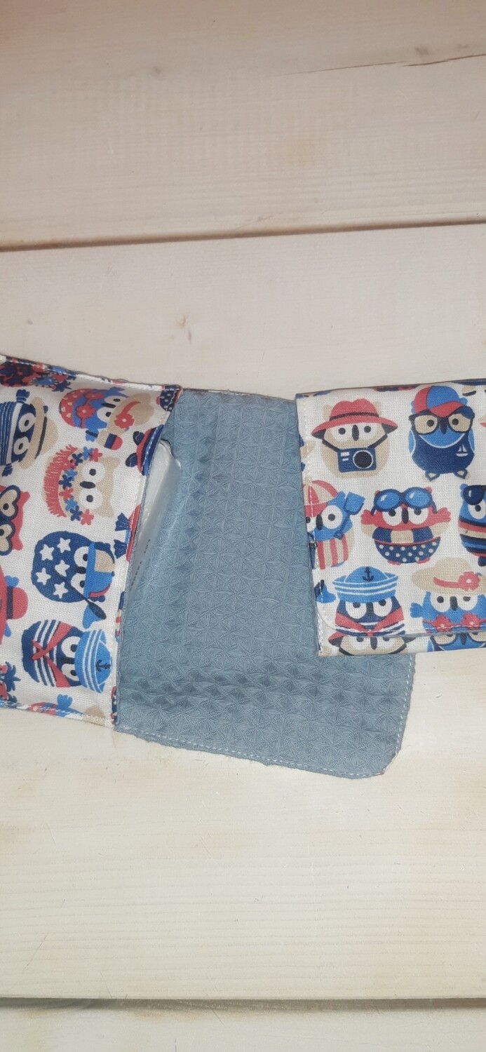 Lot Nascha – deux pochettes imperméables cousues main pour savon et shampoing solide - détail nid d'abeille
