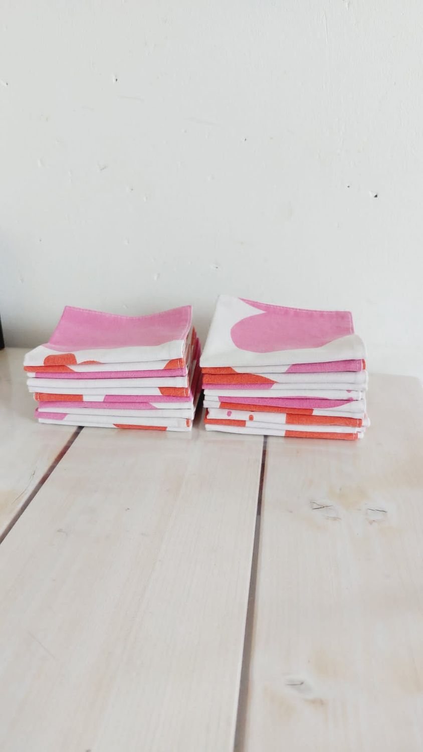 Lot de serviettes de table lavables artisanales par l-essence-il-elle – Happy