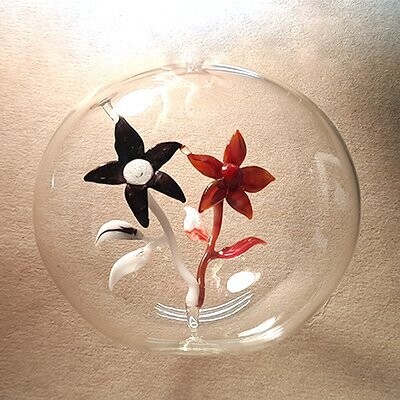 Glaskugel Innenleben - Blumen