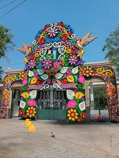 Panteón de Dolores y Rotonda de las Personas Ilustres: historias, memoria y leyendas