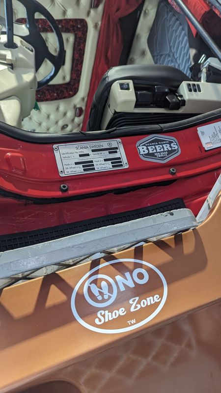 No Shoe Zone sticker