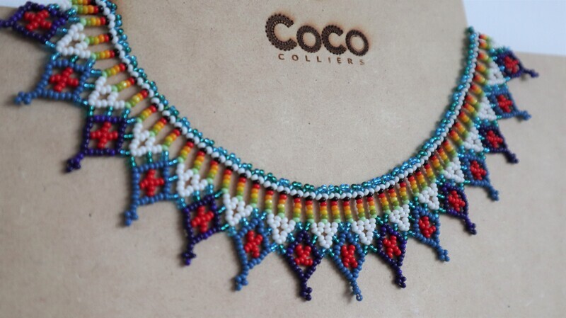 Collier multicolore
