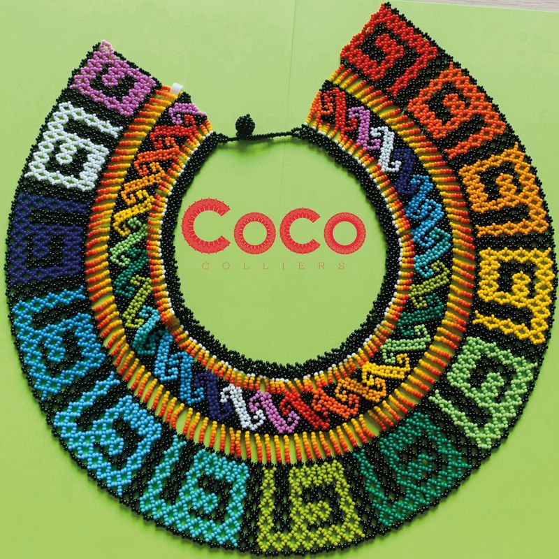 Collier couronne droite