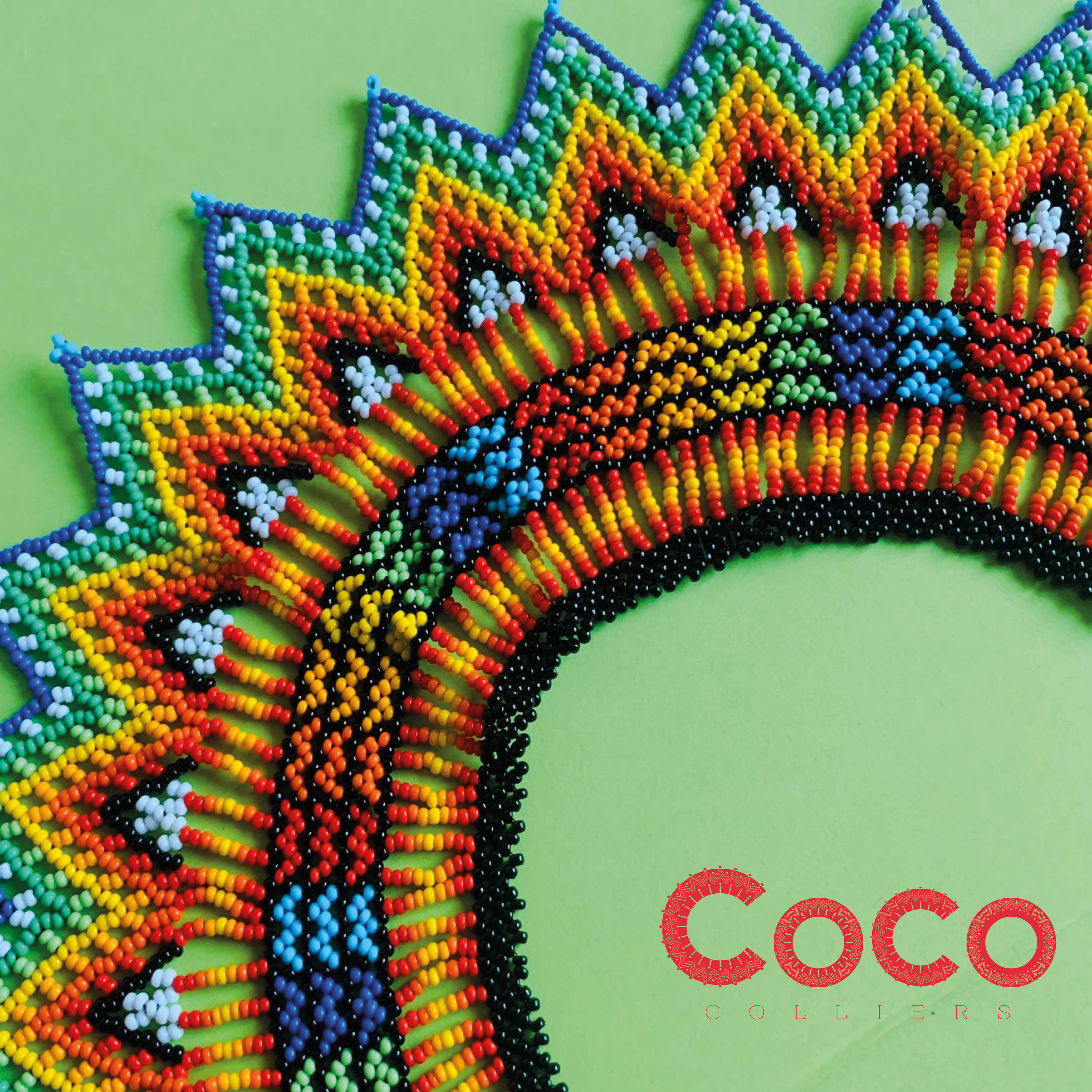 Collier couronne étoile complexe