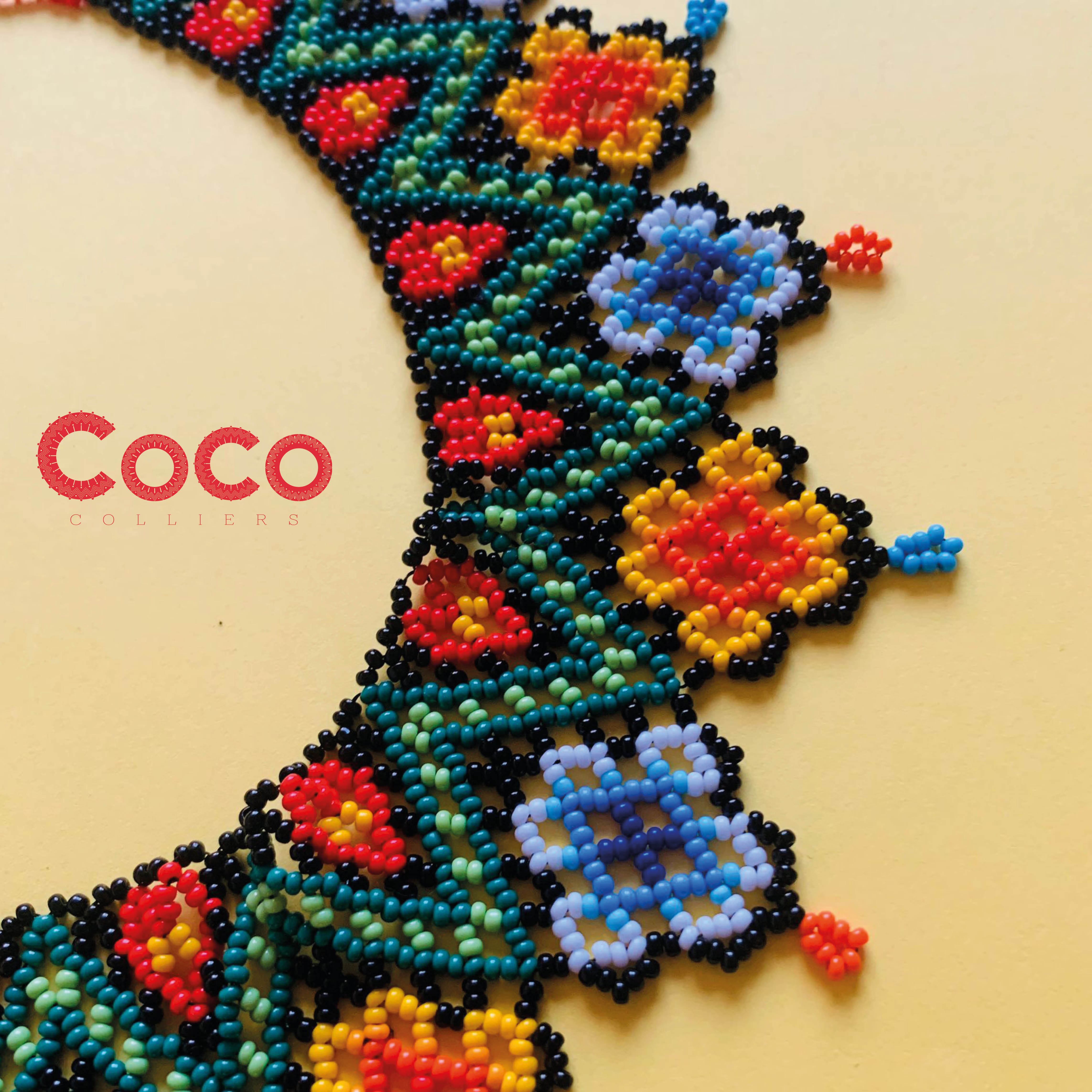 Collier couronne étoile fleurs