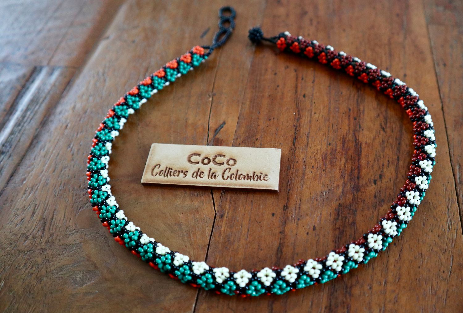 Collier lacet rond