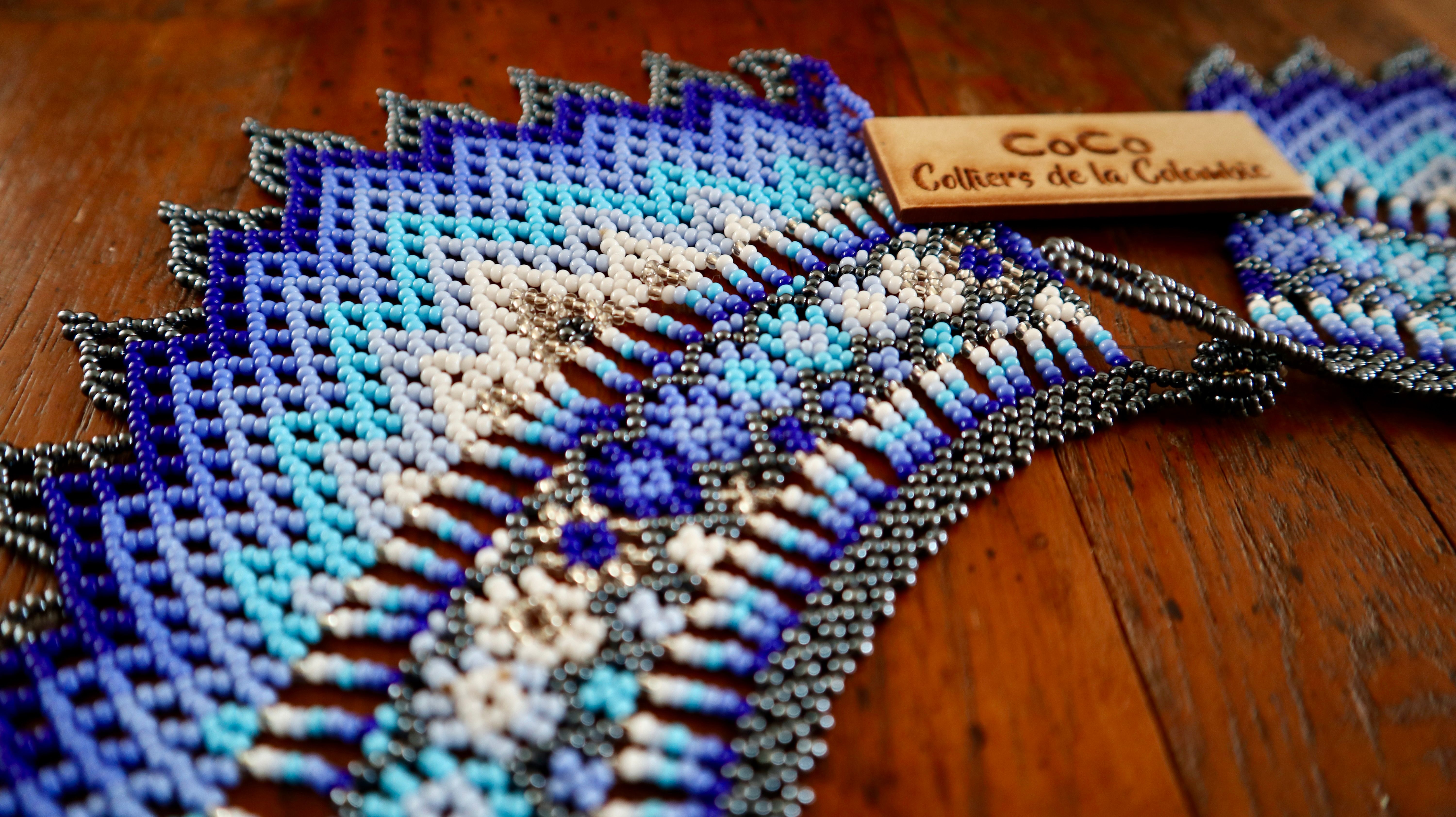 Maxi Collier Couronne Bleu