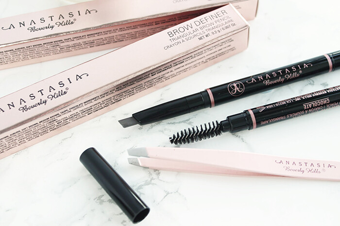 Anastasia Beverly Hills Eyebrow Shaper