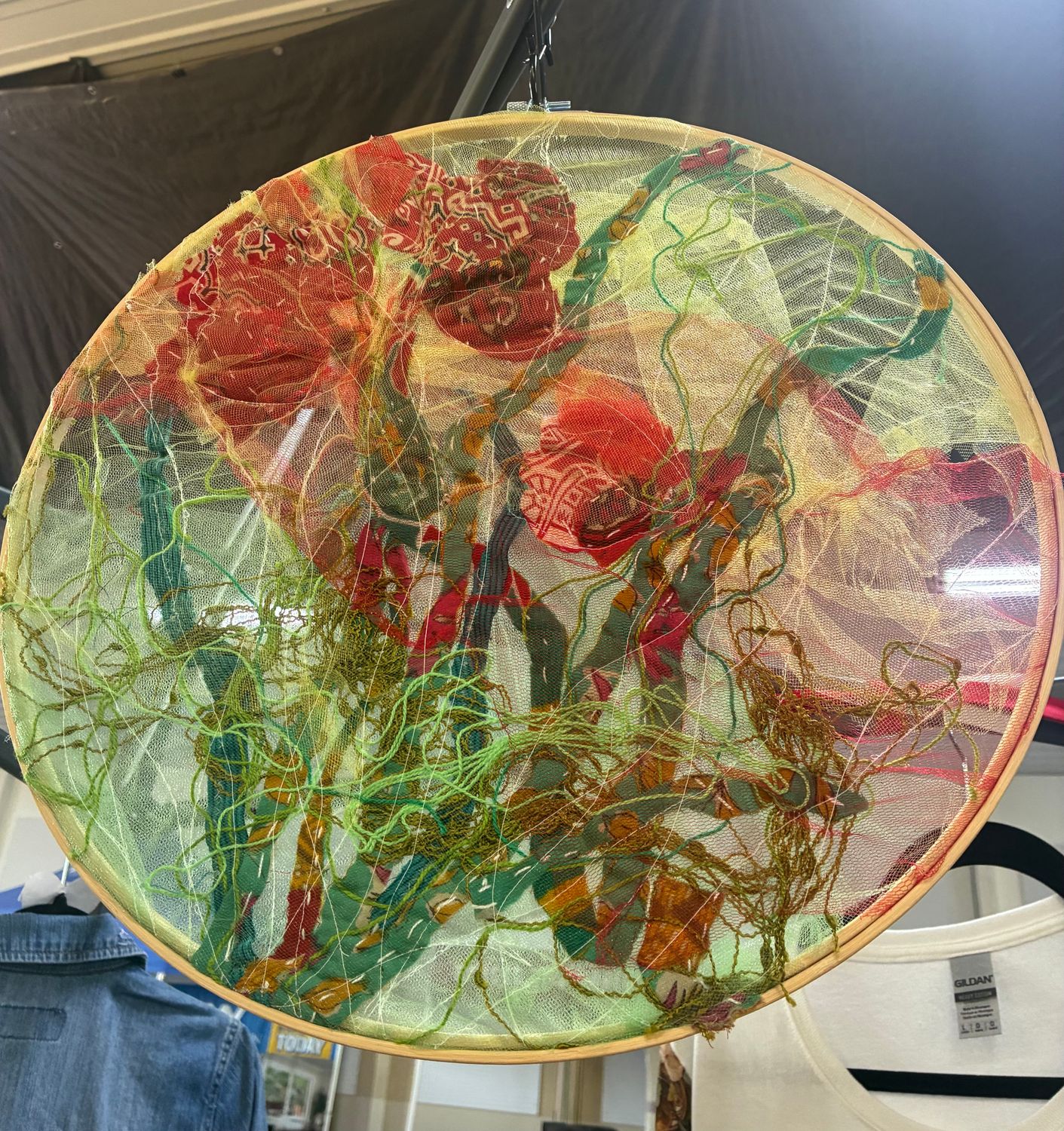 Free-Motion Wall/Window Hangings