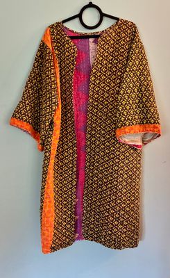 Duster Jacket of Upcycled Saris, reversible