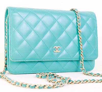 Chanel wallet on chain turquoise