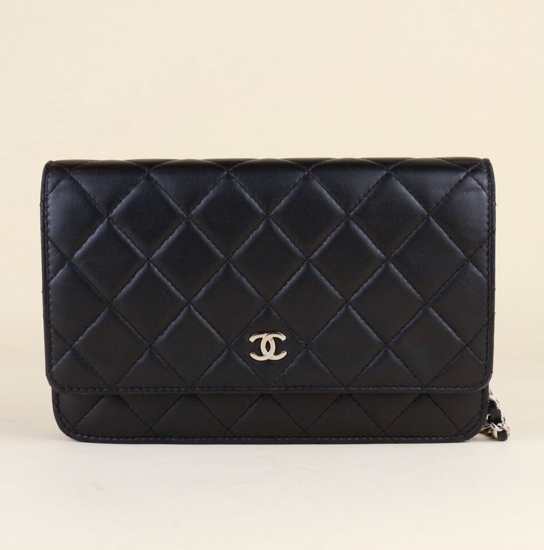 ​Chanel Wallet on Chain lambskin