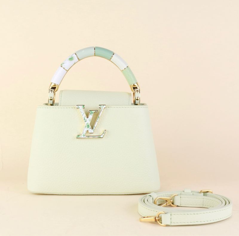 Louis Vuitton Capucines Mini