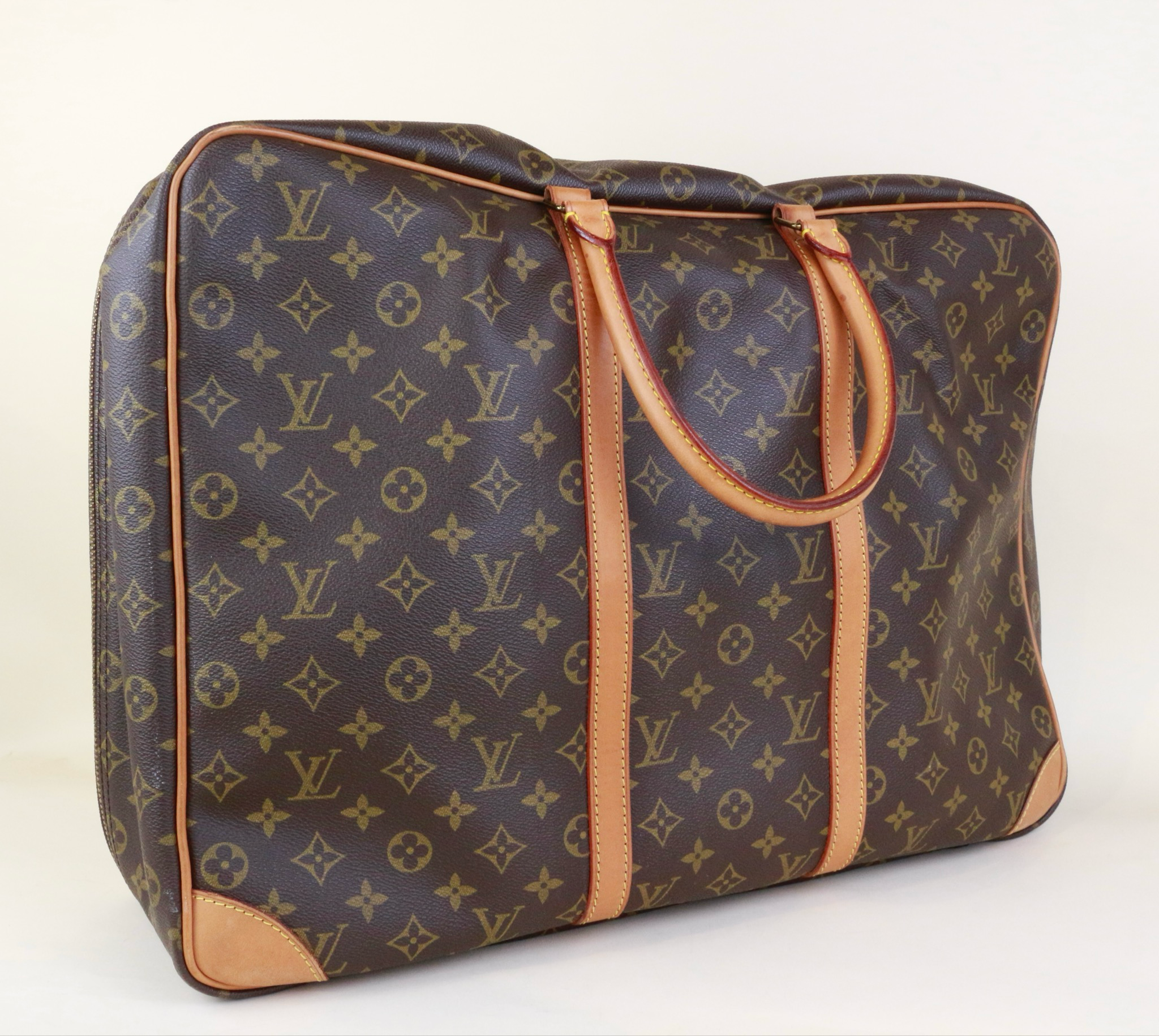 ​Louis Vuitton Sirius 50