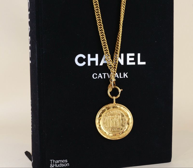 Chanel Vintage Necklace