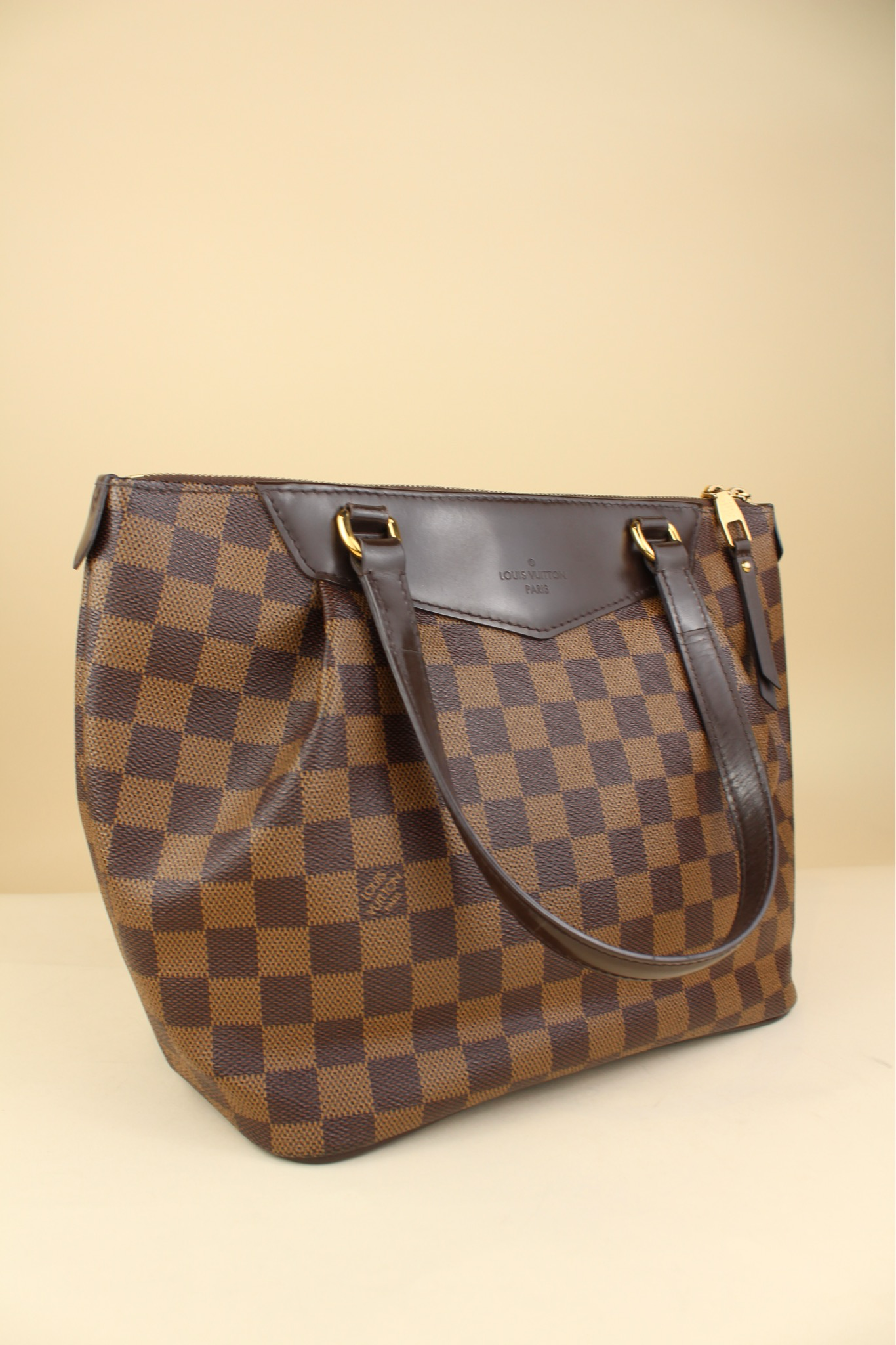 Louis Vuitton Westminster