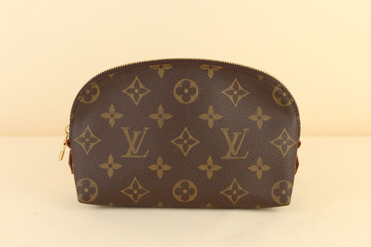 ​Louis Vuitton Makeup Toiletry