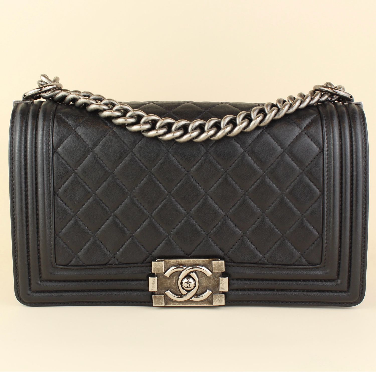 Chanel Boy Medium
