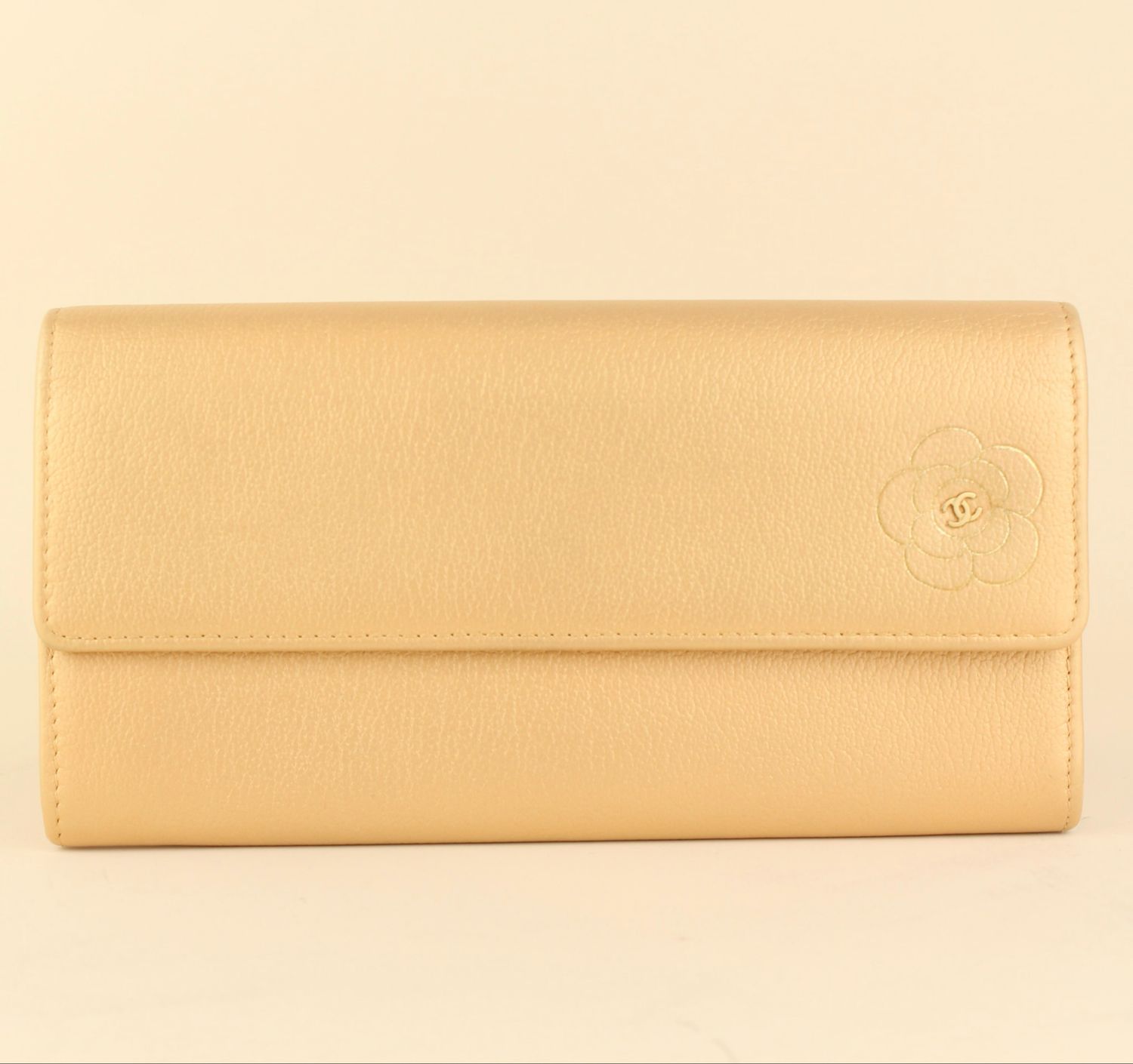 ​Chanel Camelia Wallet