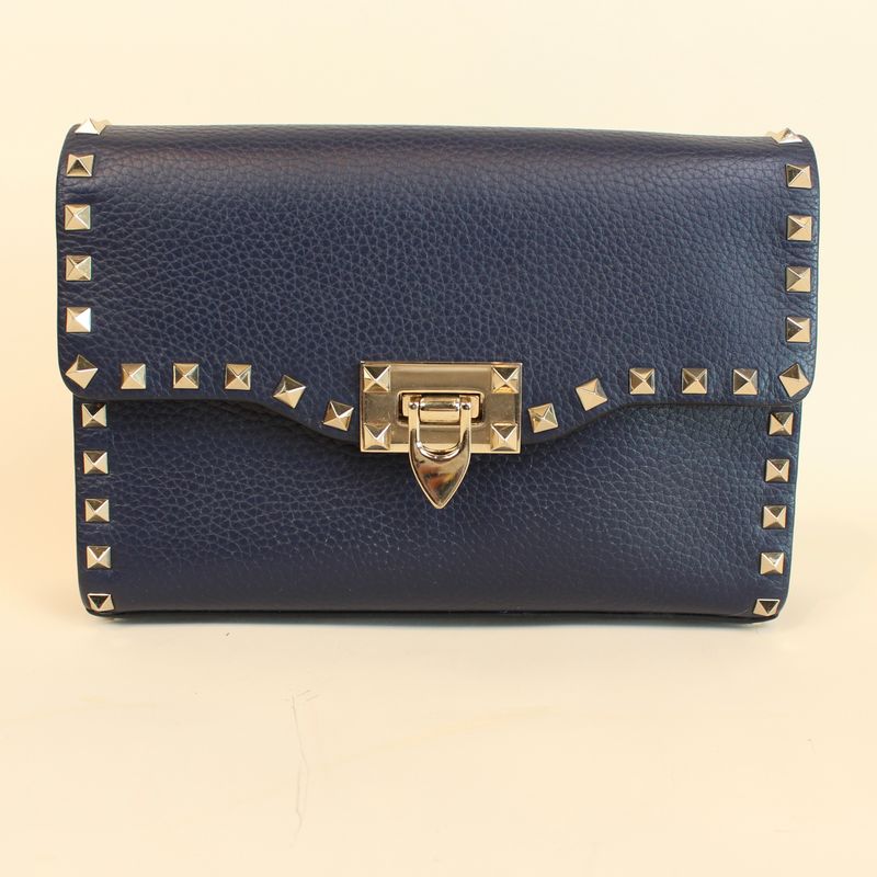 Valentino Rockstud