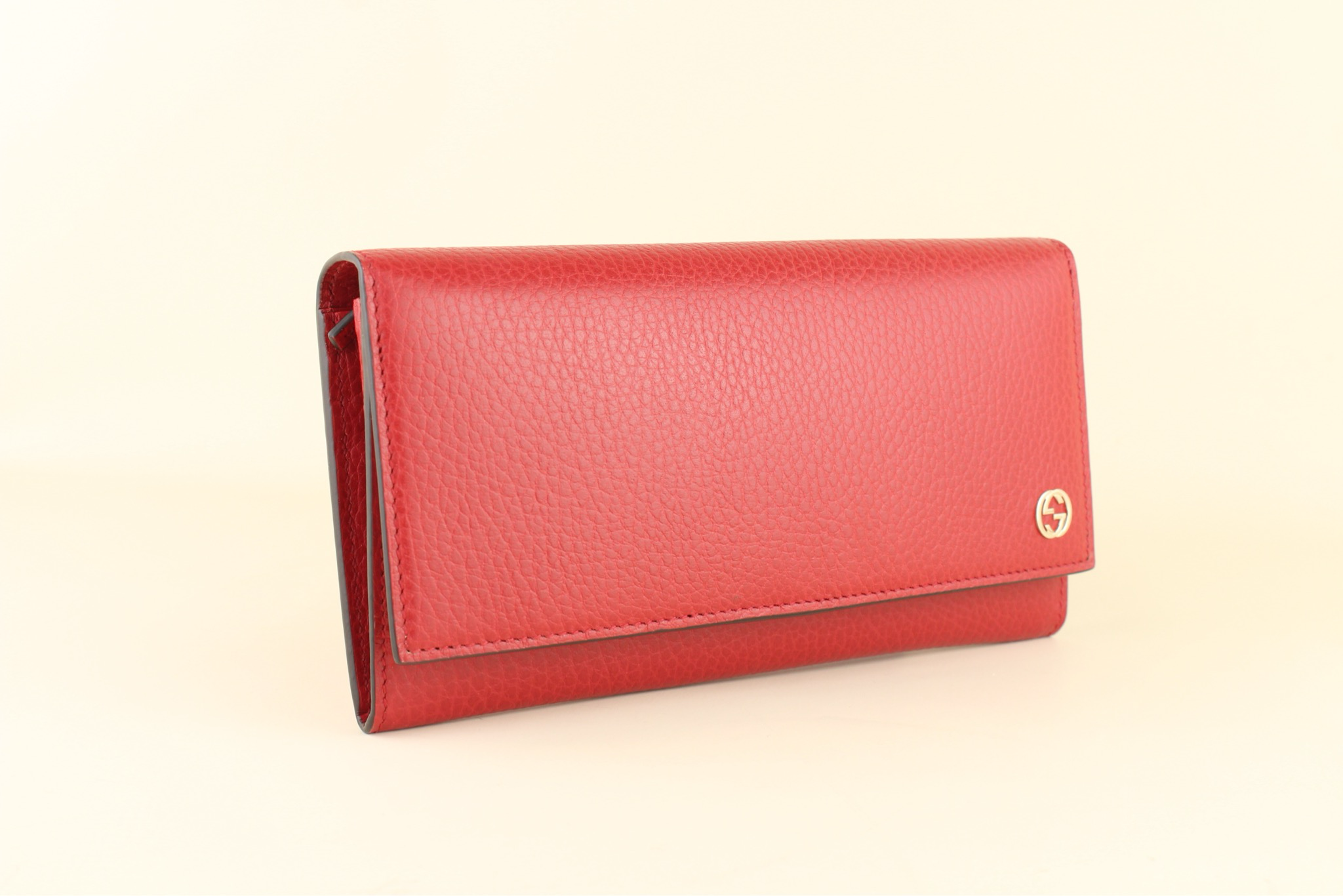 Gucci wallet interlocking red