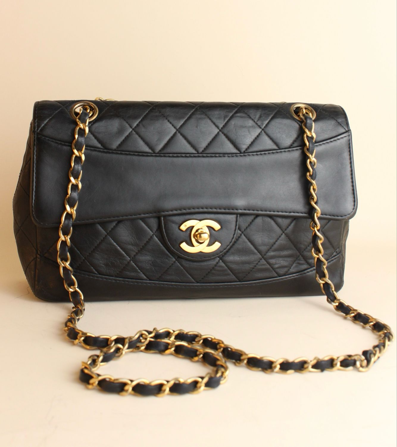Chanel vintage Seasonal
