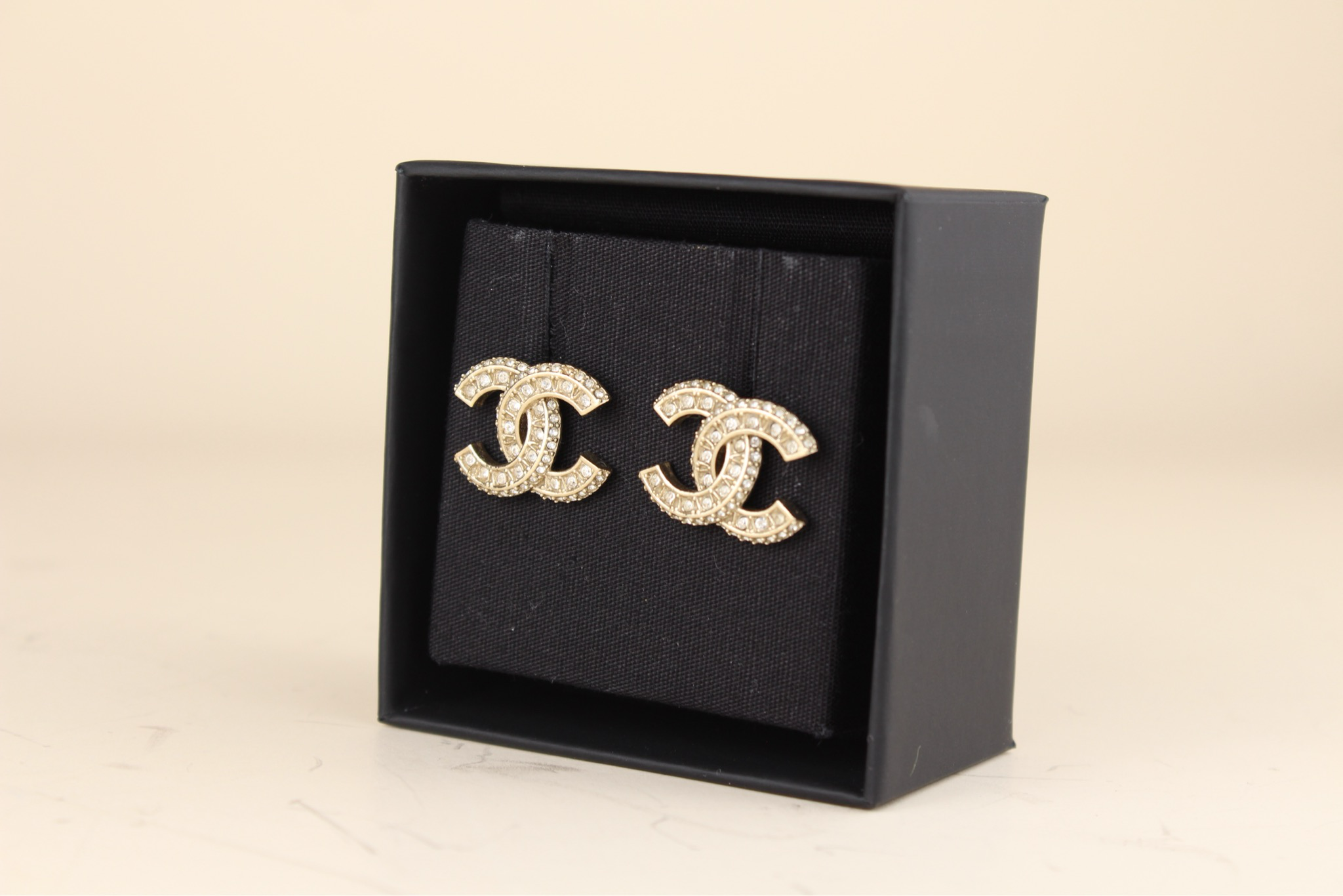 Chanel earrings with rhinestones