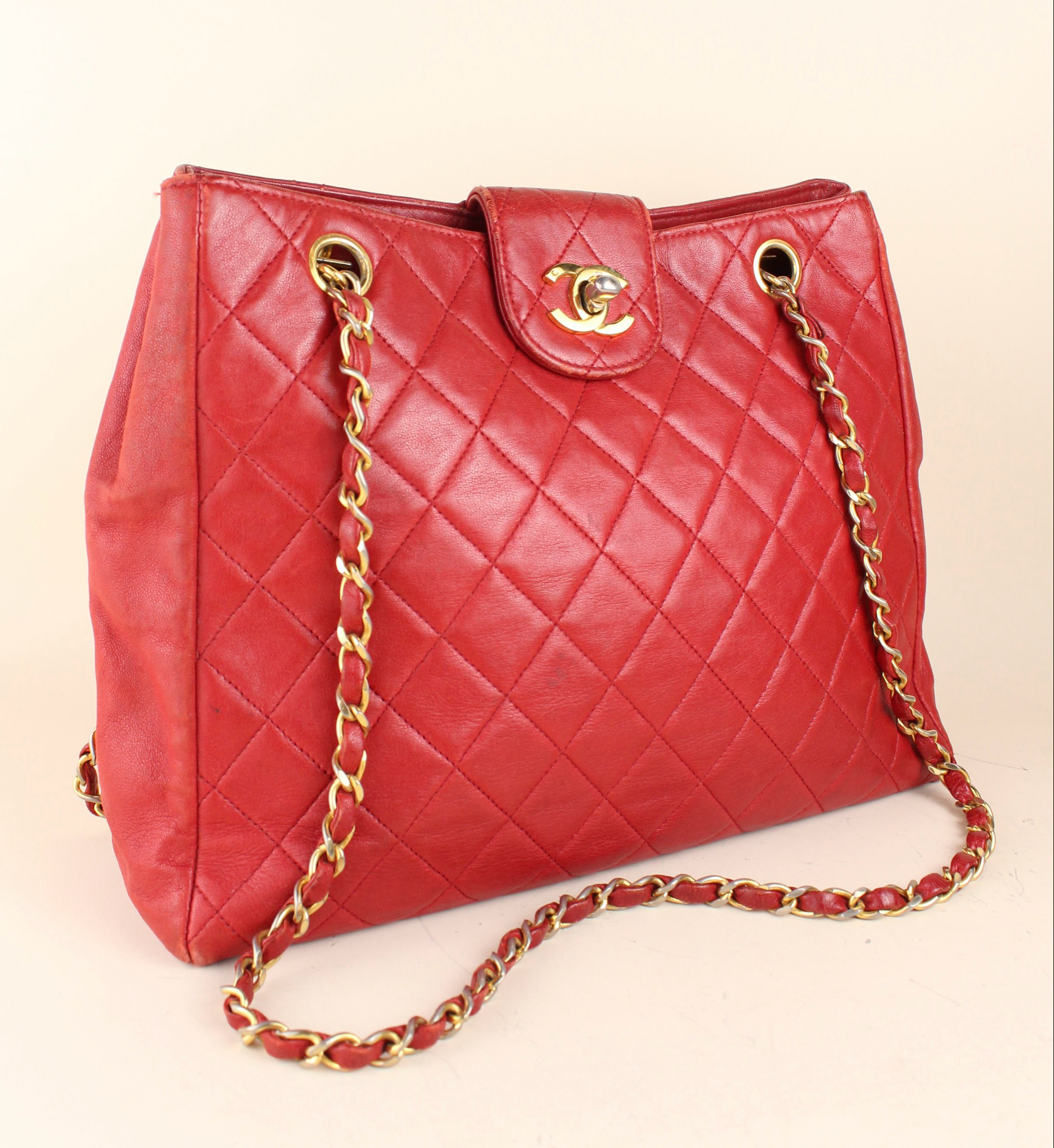 Chanel Vintage Shopper Red