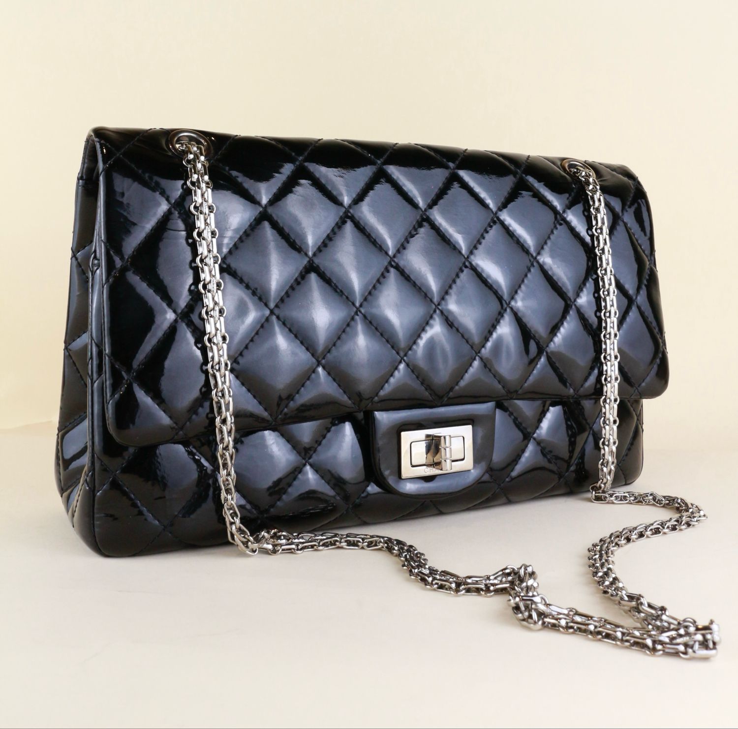 Chanel Jumbo Double Flap Reissue Black patent