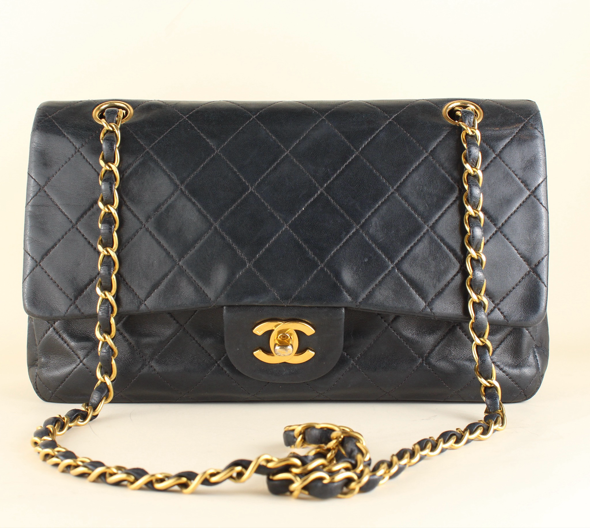 Chanel timeless medium vintage