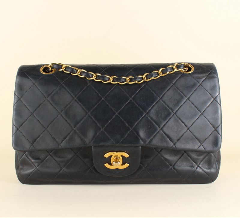 Chanel timeless medium vintage