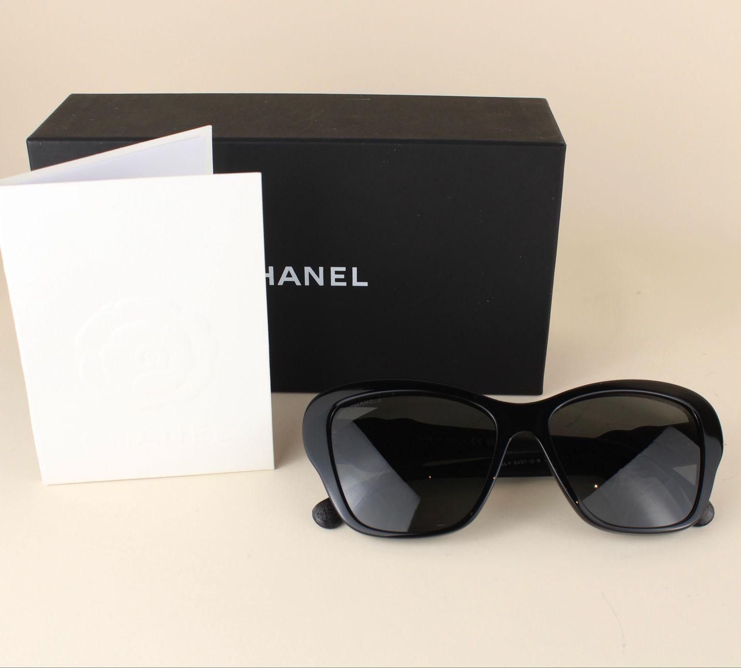 Chanel sunglasses rhinestones Papillon