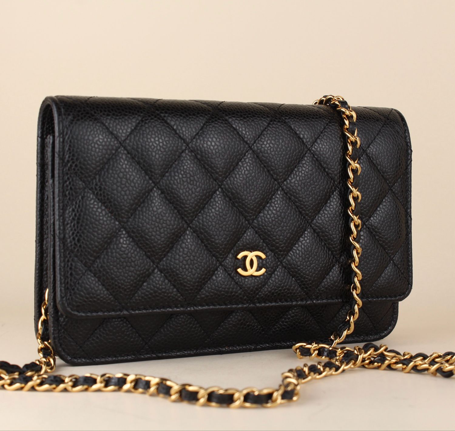 Chanel Wallet on Chain