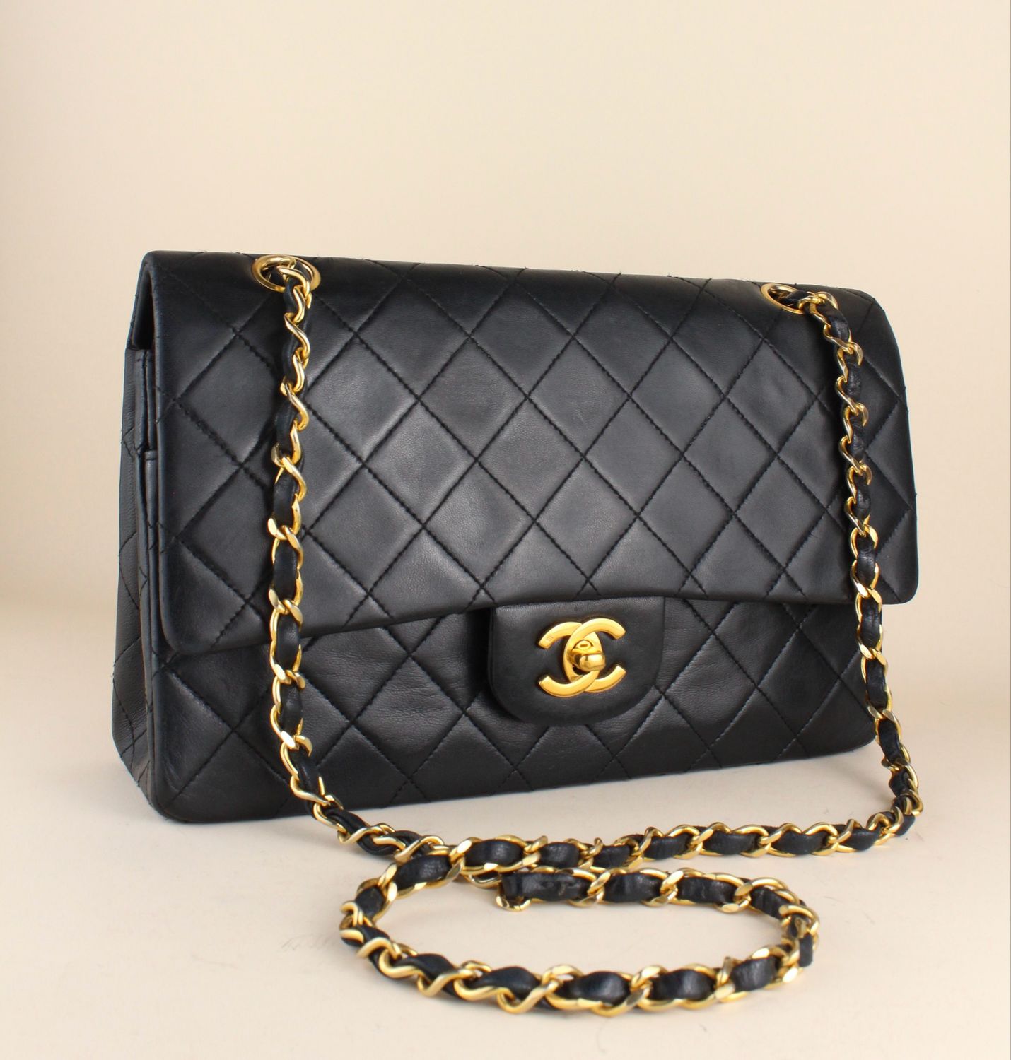 Chanel Classic Medium