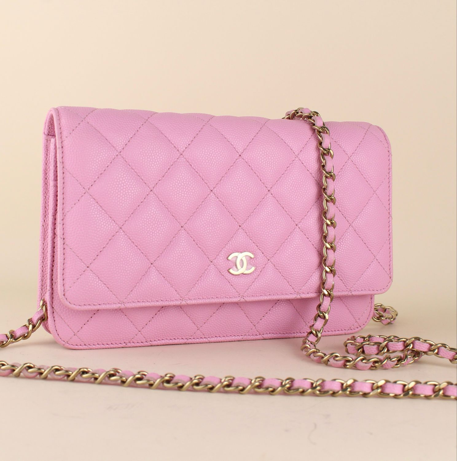 ​Chanel Wallet on Chain Pink