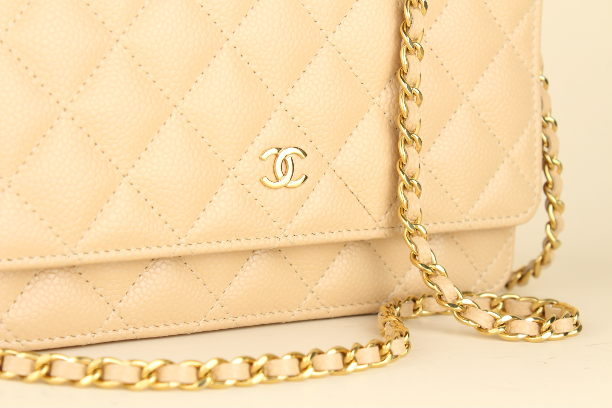 Chanel Wallet on Chain Beige caviar