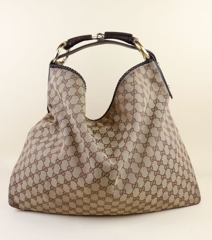 Gucci Supreme GG Shoulder Bag