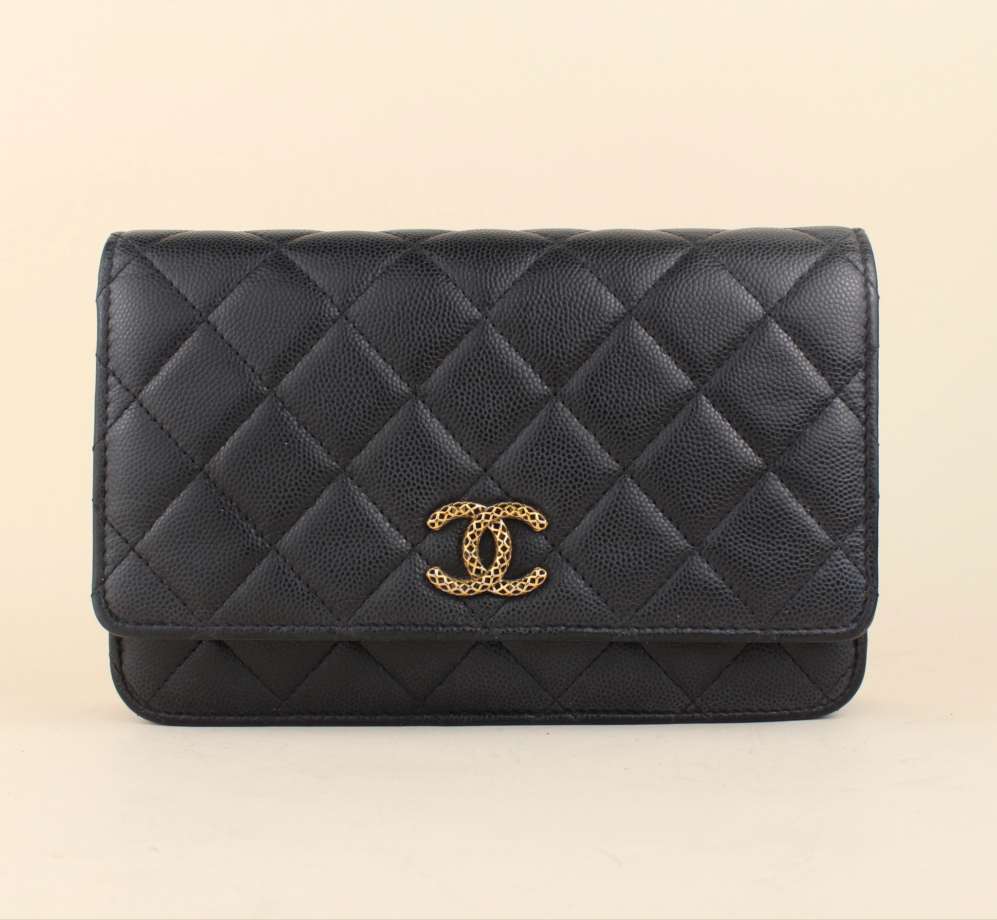 ​Chanel Wallet on Chain