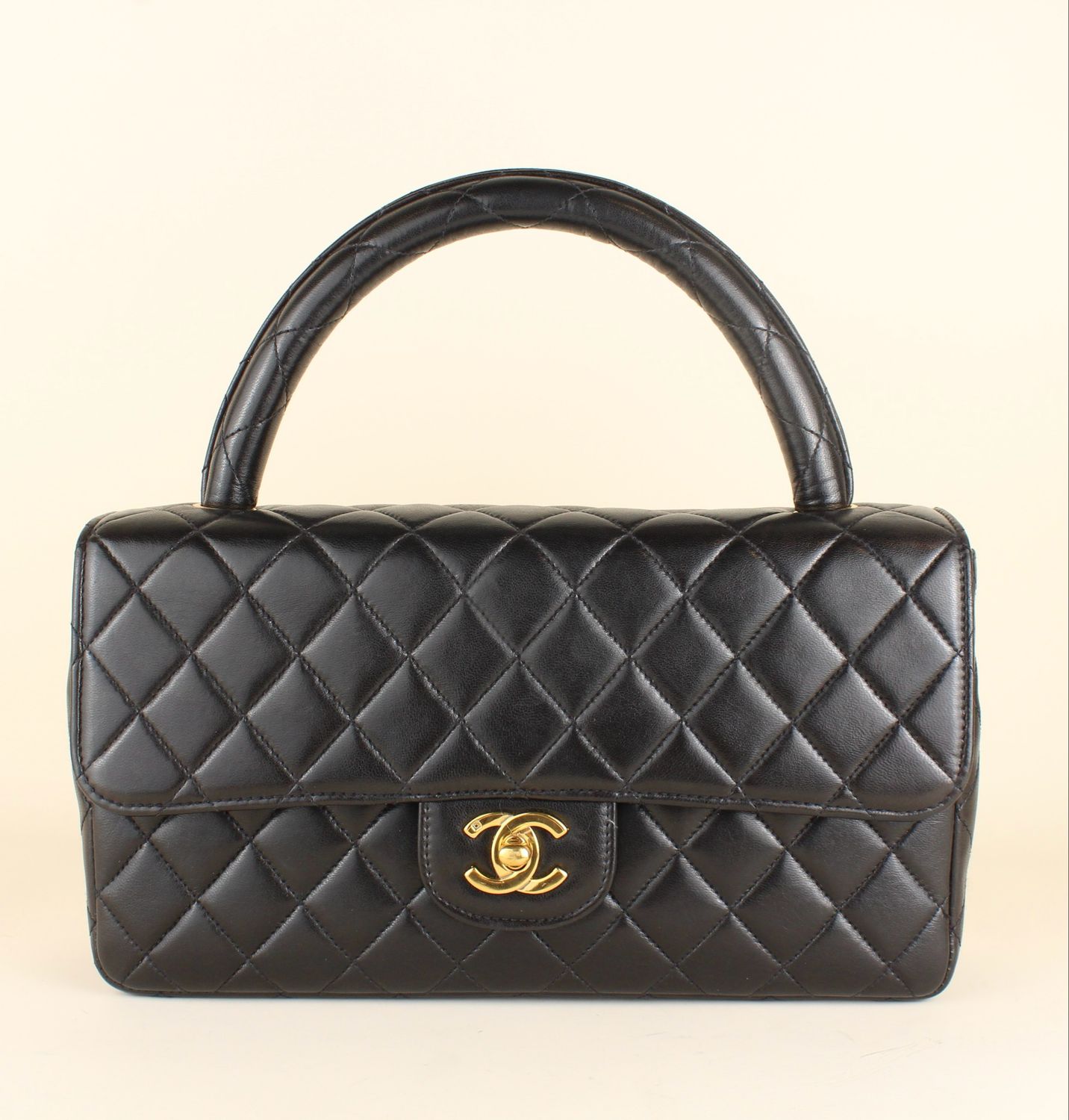 Chanel Kelly Classic Medium