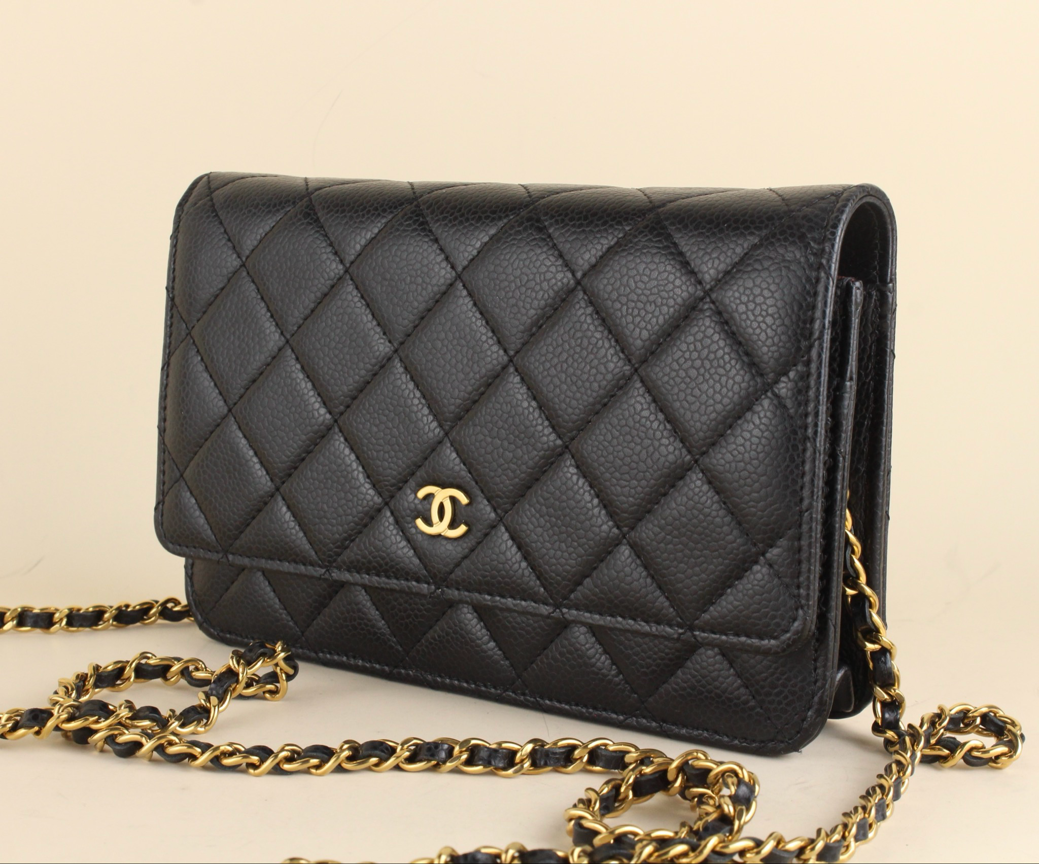 Chanel Wallet on Chain Caviar